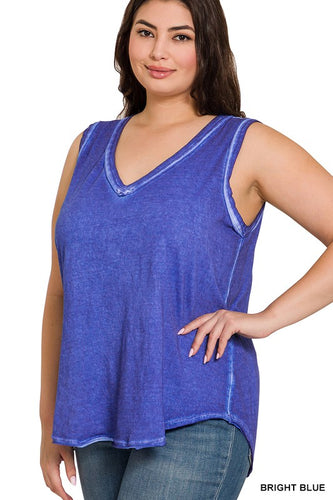 Sleeveless V-Neck Top in Curvy-4 colors*